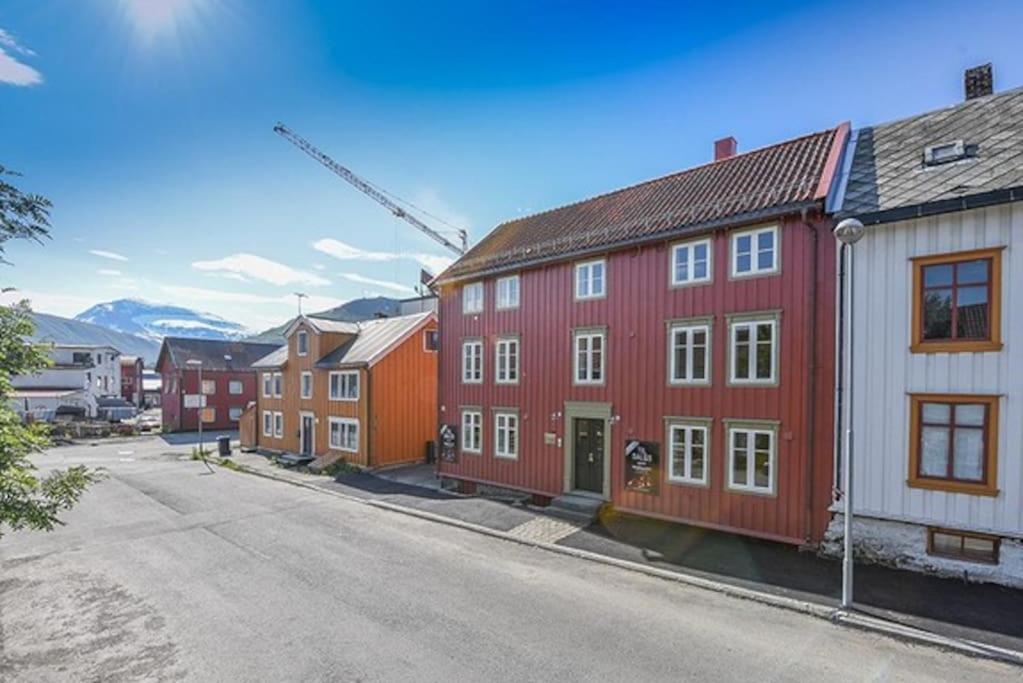 Cosy 2-Rooms Apartment In The City Center Tromsø Eksteriør billede